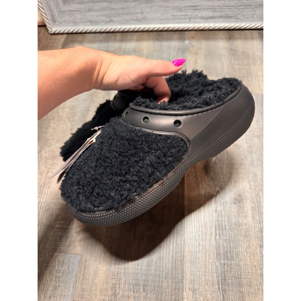 Crocs Classic Fur Sure Clogs Black Faux Fur Slip On Shoes 211327-001 Womens 9 - Picture 2 of 4